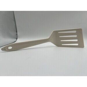 Vintage Clipper Angled Slotted Spatula #7208 Almond White Ivory Flipper Turner